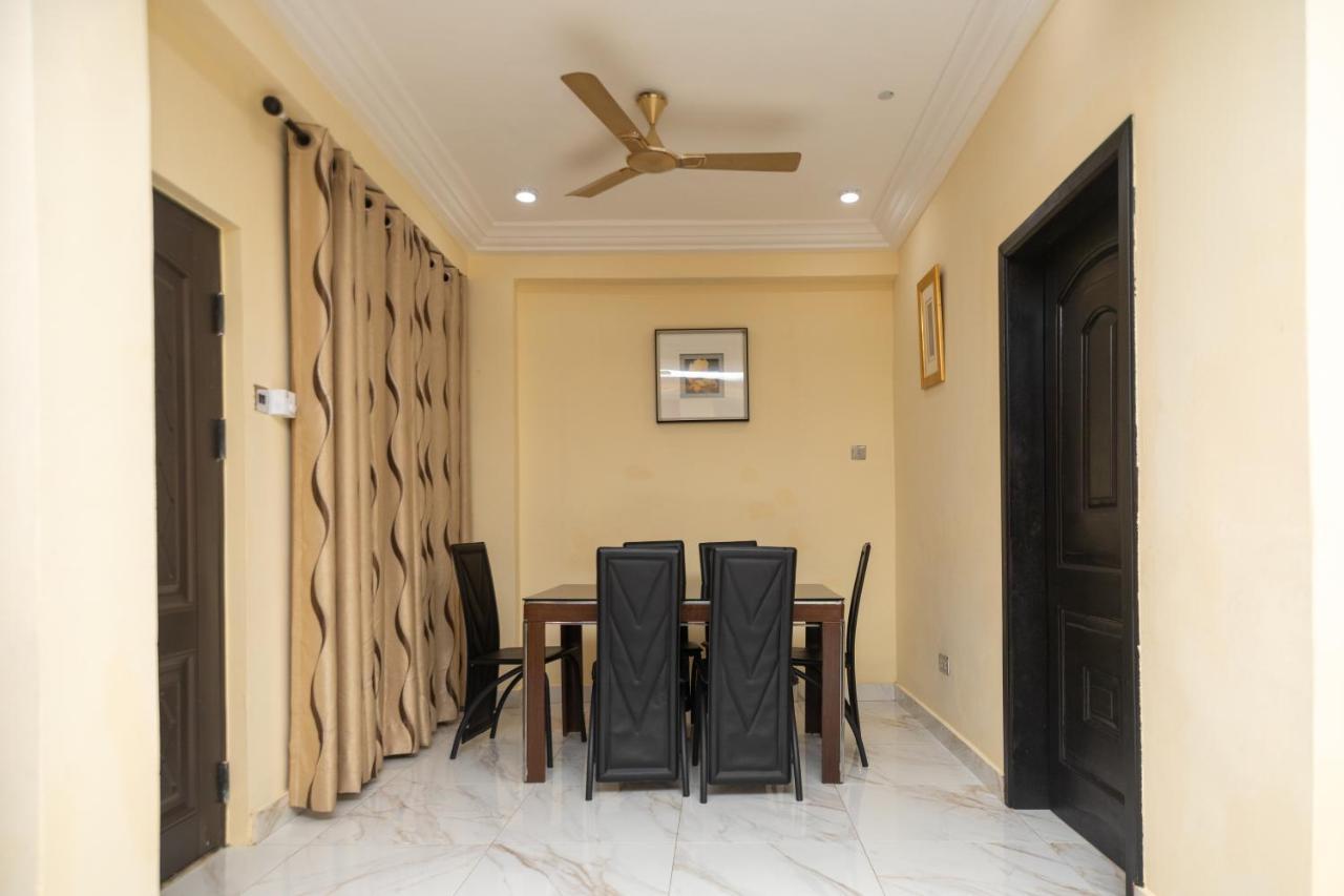 Washington Court Furnished Apartments Kwashieman Luaran gambar